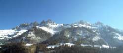 les Dents du Midi enneig�es